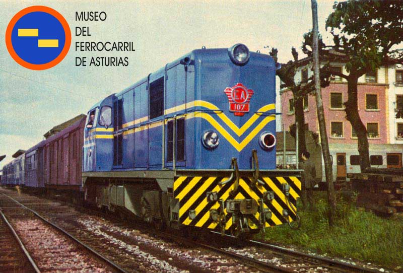 Locomotora Económicos de Asturias 107, després Feve 1059, amb el correu de Santander. El Berrón, 1968.