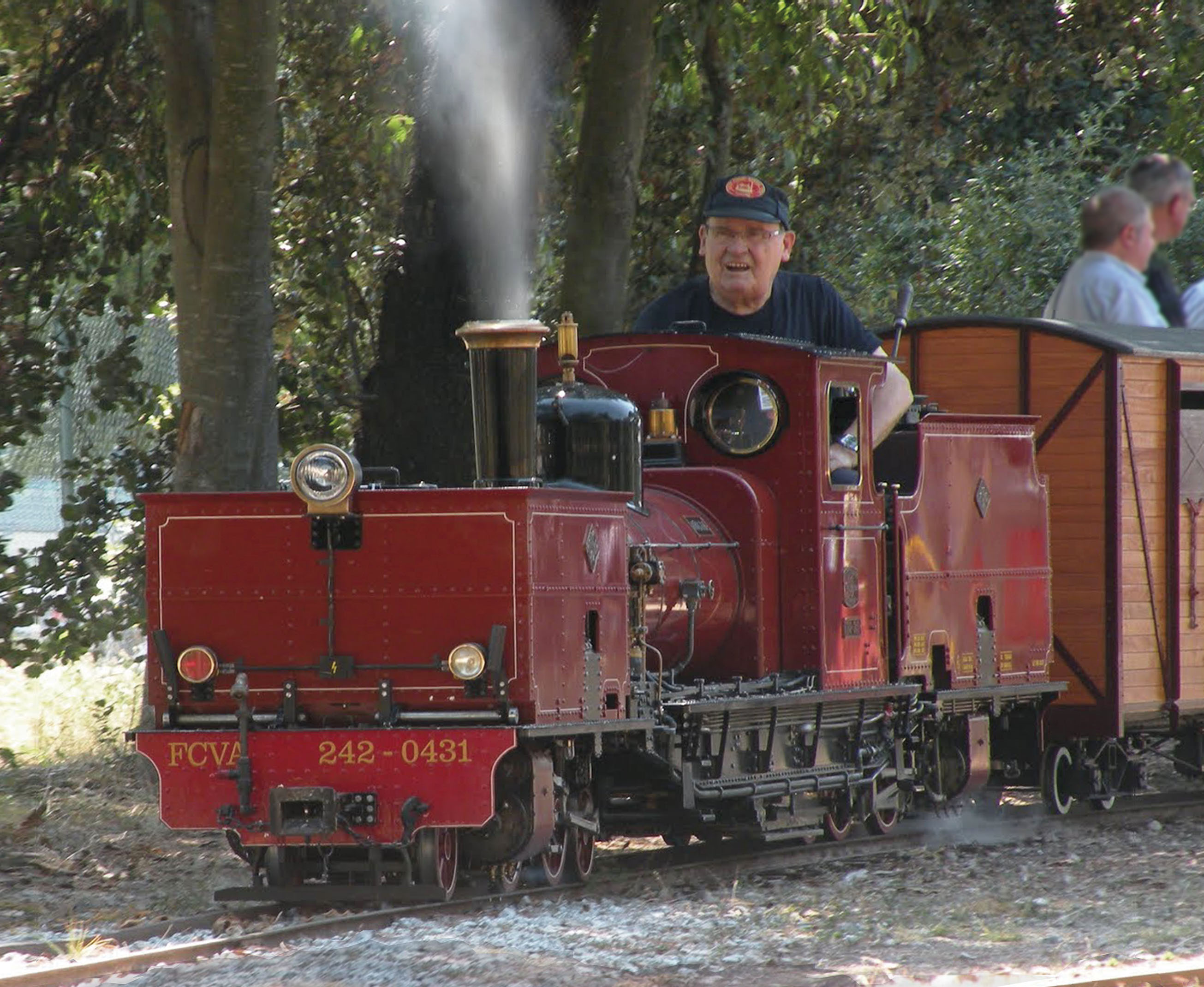 Locomotora Júlia i Joan Vallès. Foto: Koldo