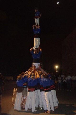 Castell dels Cargolins - Colla de Castellers d’Esplugues
