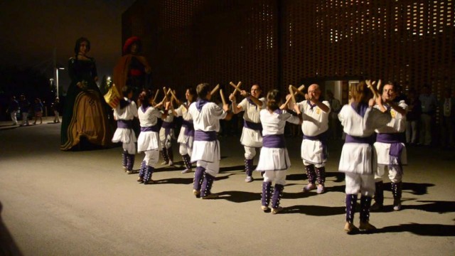 Exhibició de la Colla de Bastoners d'Esplugues