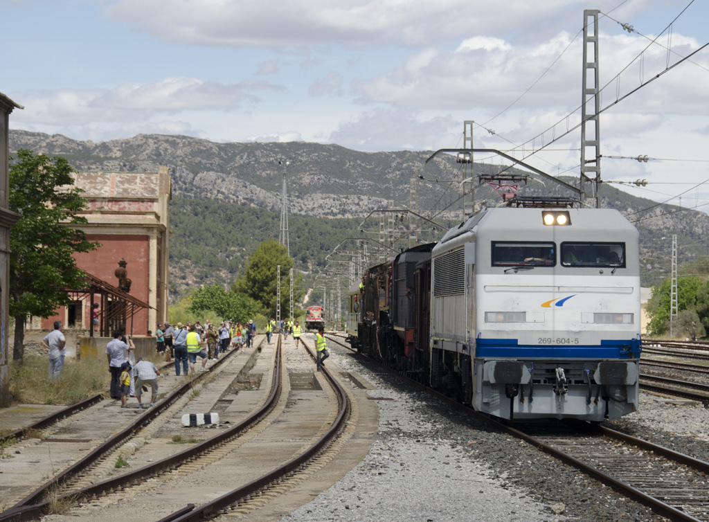 Arribada del tren a Móra
