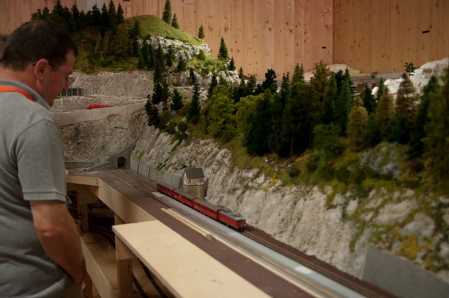 MIGA. Maqueta H0m en construcció.