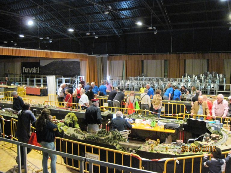 3a Trobada de M+¦duls al Baix Montseny 011