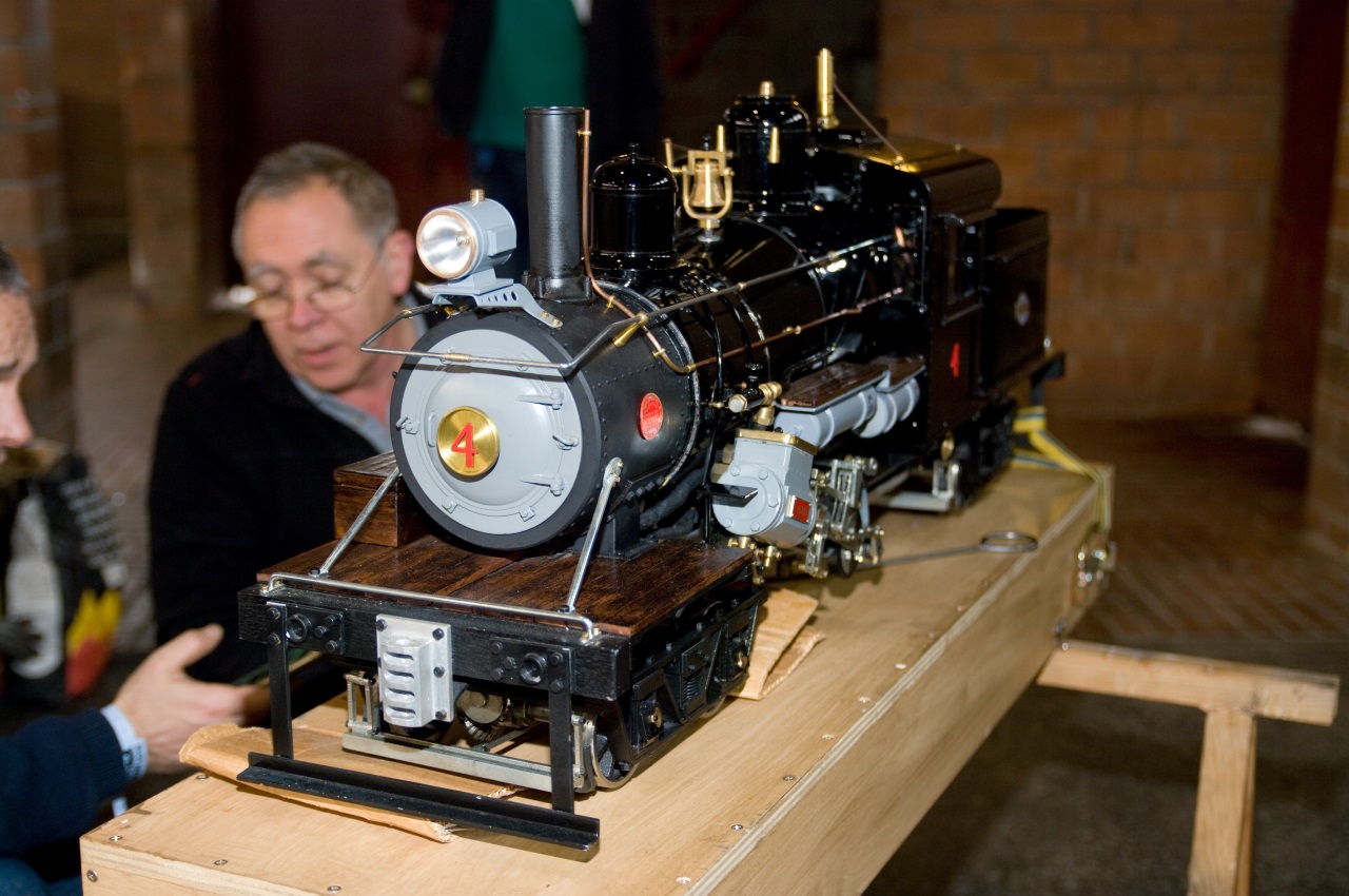 Presentació de nova locomotora de 5 polzades