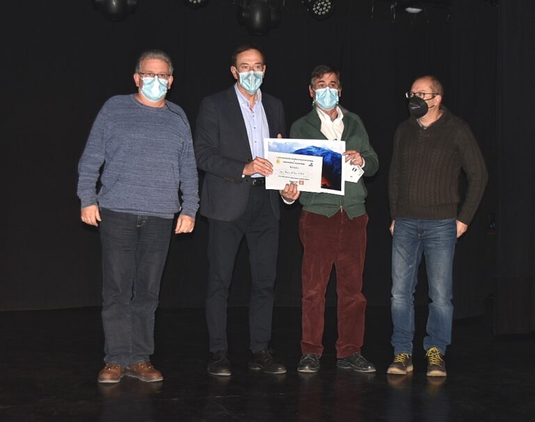 L’Associació Amics del Tren Olot-Girona hem rebut un reconeixement  pel nostre treball a favor de la cultura